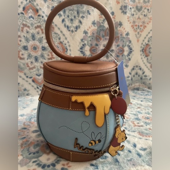Danielle Nicole | Bags | Danielle Nicole Disney Winnie The Pooh
